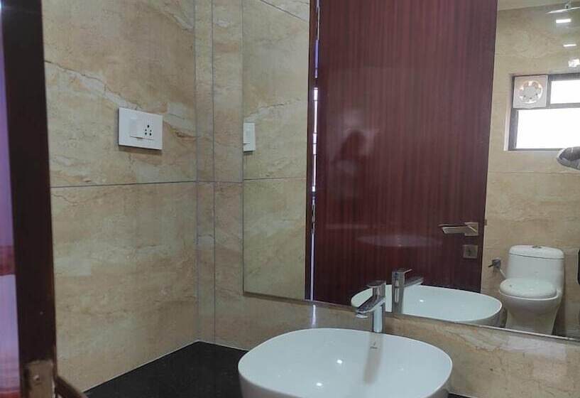 酒店 Calangute Central