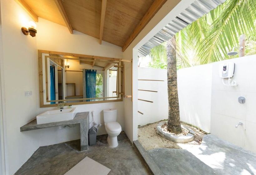 هتل Captains Residence By Vista