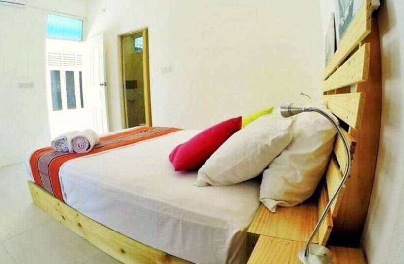 هتل Captains Residence By Vista