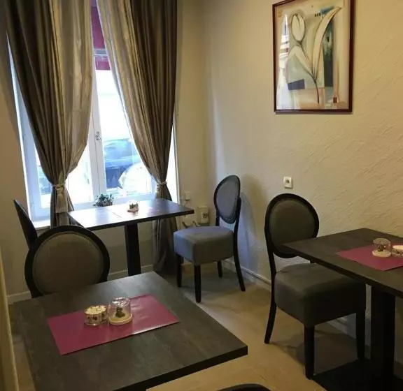 ホテル Hôtel Le Stanislas