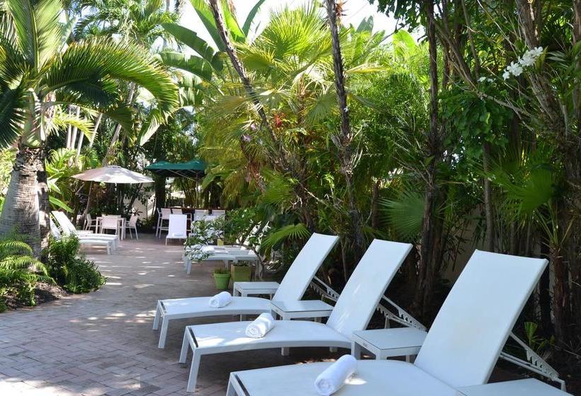 فندق Lush Royale a North Beach Village Resort - Gay Men Only