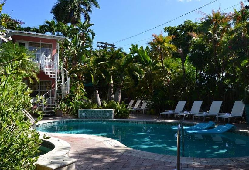 فندق Lush Royale a North Beach Village Resort - Gay Men Only