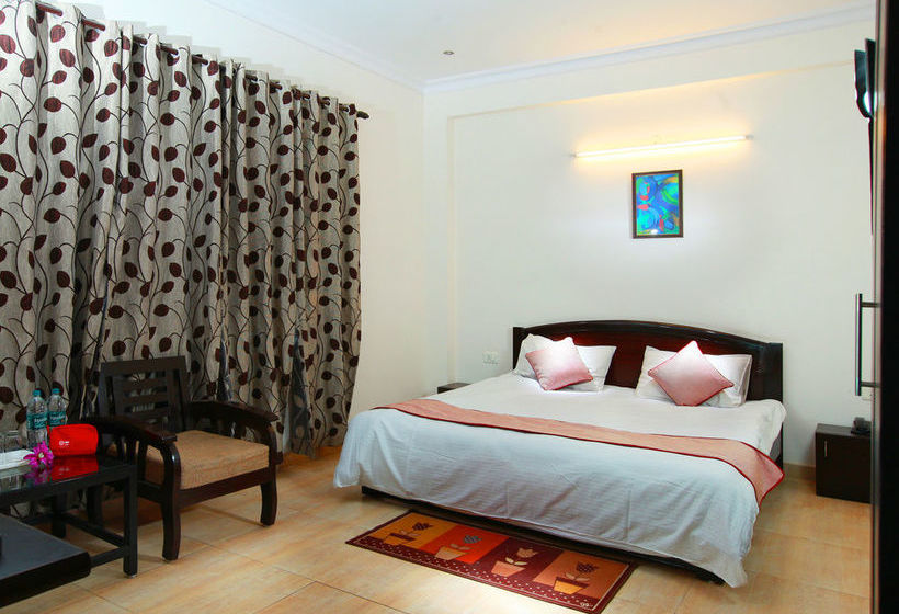 فندق Mascot Hospitality