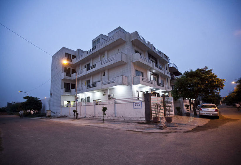 فندق Mascot Hospitality