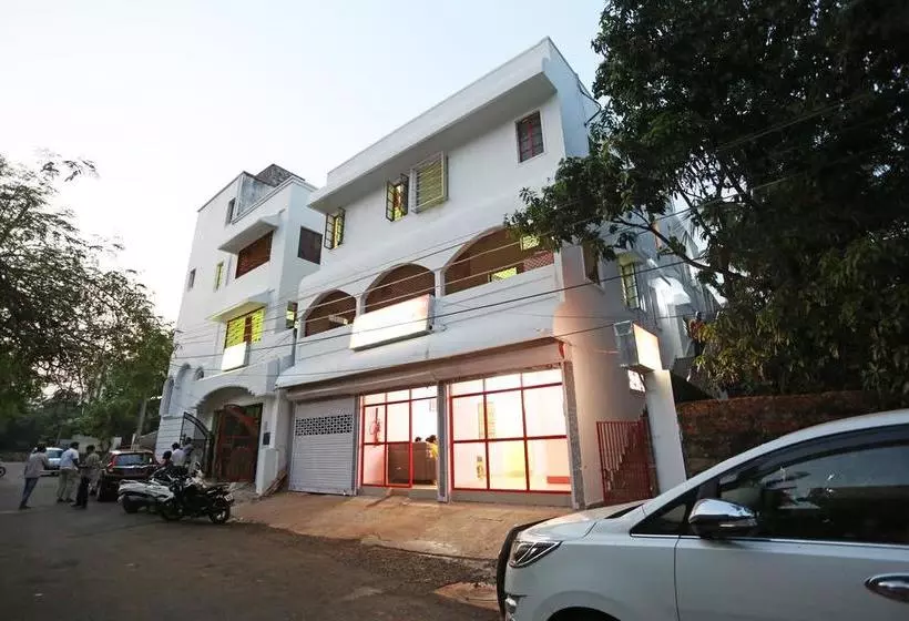 ホテル Oyo 8741 Shree Jagannath Palace