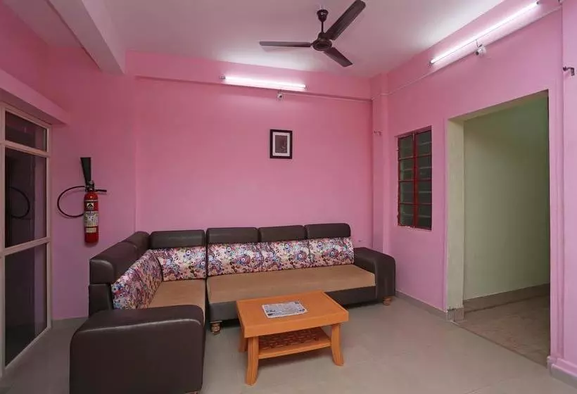 ホテル Oyo 8741 Shree Jagannath Palace