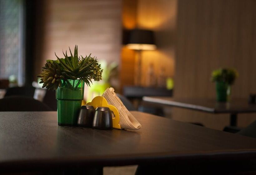 Hotel Ploen Chaweng By Tolani