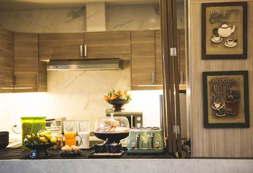 Hotel Ploen Chaweng By Tolani