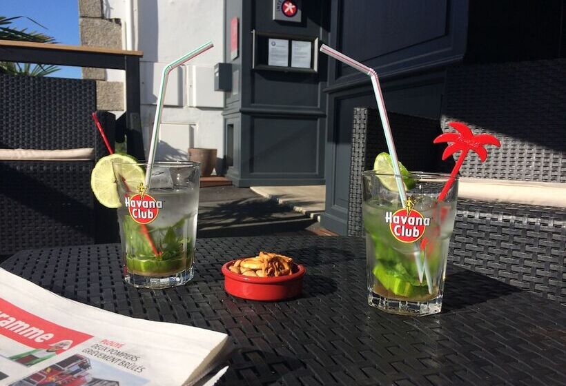 酒店 The Originals City, Hôtel Du Château, Pontivy