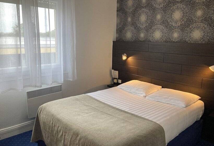 酒店 The Originals City, Hôtel Du Château, Pontivy