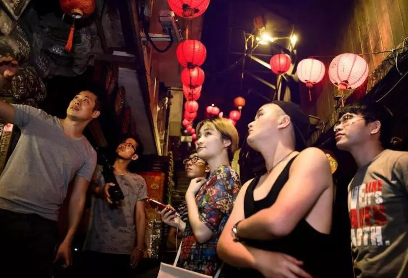 مُتل Owlstay Jiufen Wander