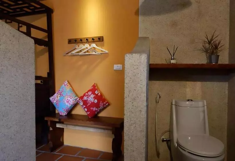 مُتل Owlstay Jiufen Wander