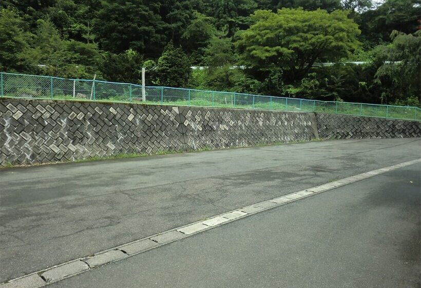 Ryokan Onsen Minshuku Sakaeya