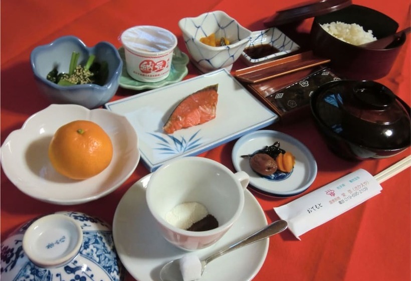 Ryokan Onsen Minshuku Sakaeya