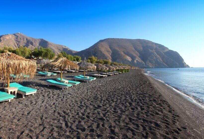 Studios Apartments Kapetanios