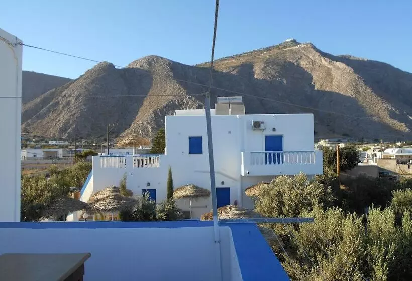 Studios Apartments Kapetanios