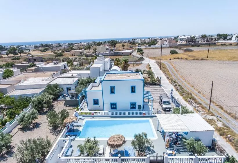 Studios Apartments Kapetanios