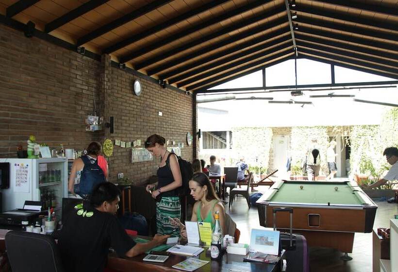 Bali Caps Hostel