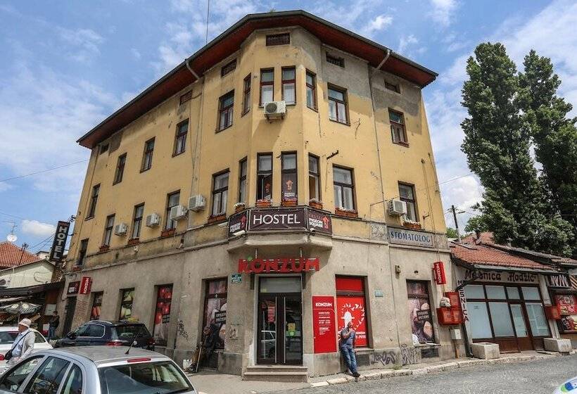 هاستل Pigeon Square Rooms