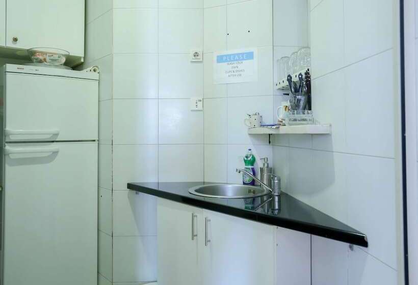 هاستل Pigeon Square Rooms