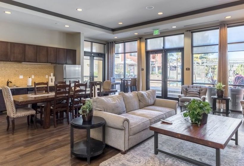 Global Luxury Suites In Sunnyvale