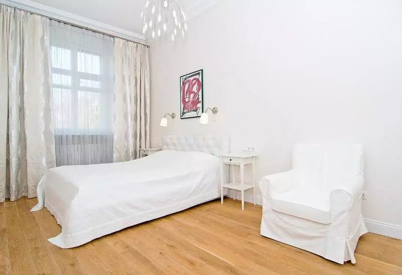 ホテル Apartments Minsk
