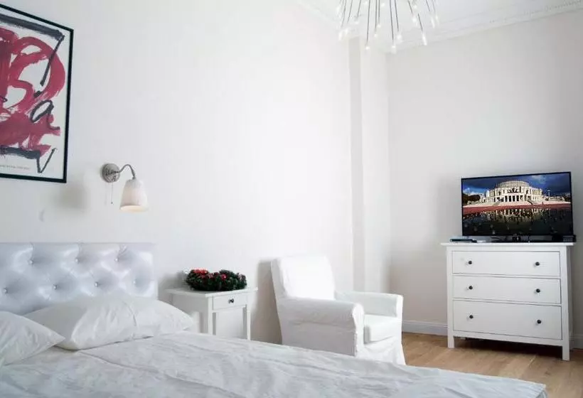 ホテル Apartments Minsk