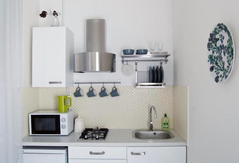 فندق Apartments Minsk