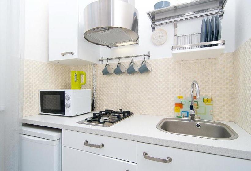 فندق Apartments Minsk