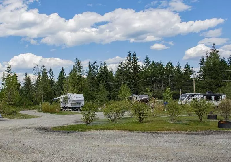 ホテル Log Inn Bonners Ferry