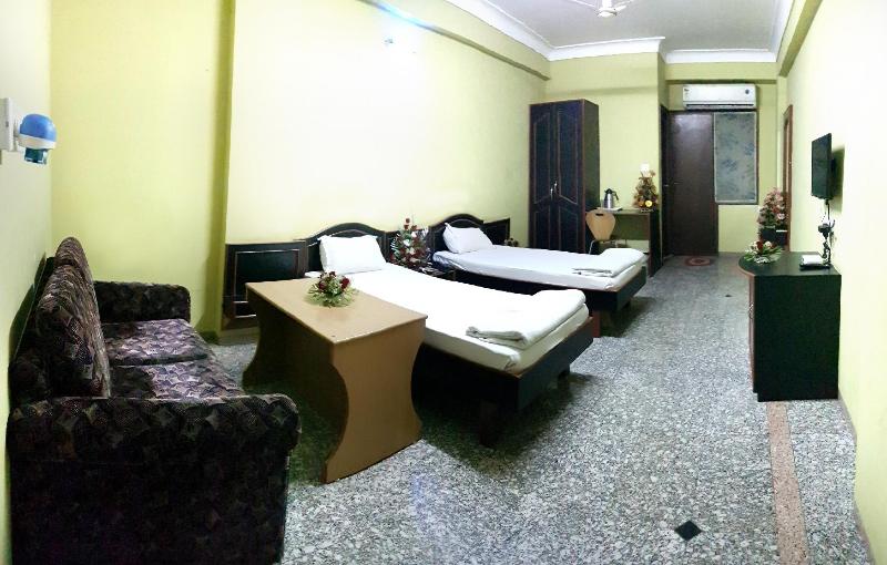 בית מלון כפרי Mangal Regency