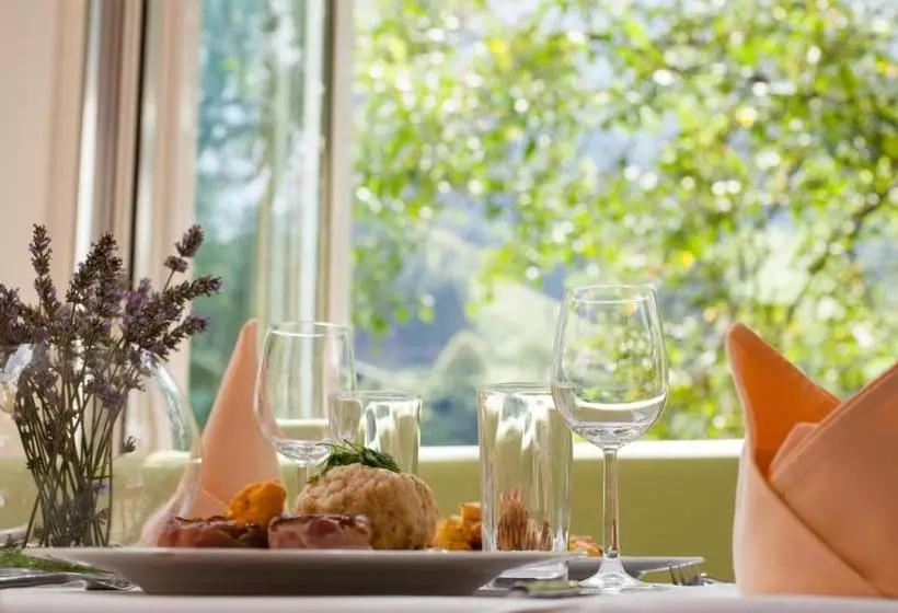 ホテル Ortbauerngut Gasthof