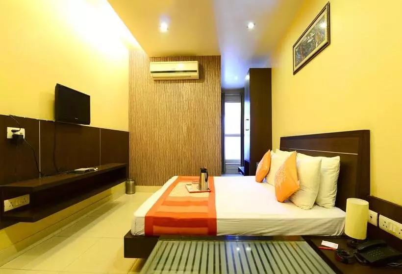 Hotel Oyo 2066 Vikaspuri