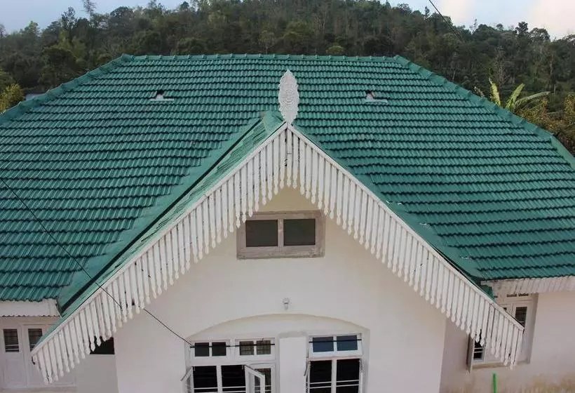 Hotelli Oyo 7170 Home Stay Vintage Villa