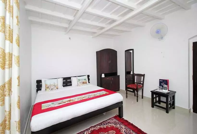 Hotelli Oyo 7170 Home Stay Vintage Villa