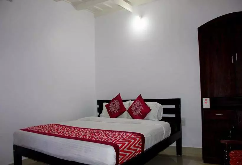 Hotelli Oyo 7170 Home Stay Vintage Villa