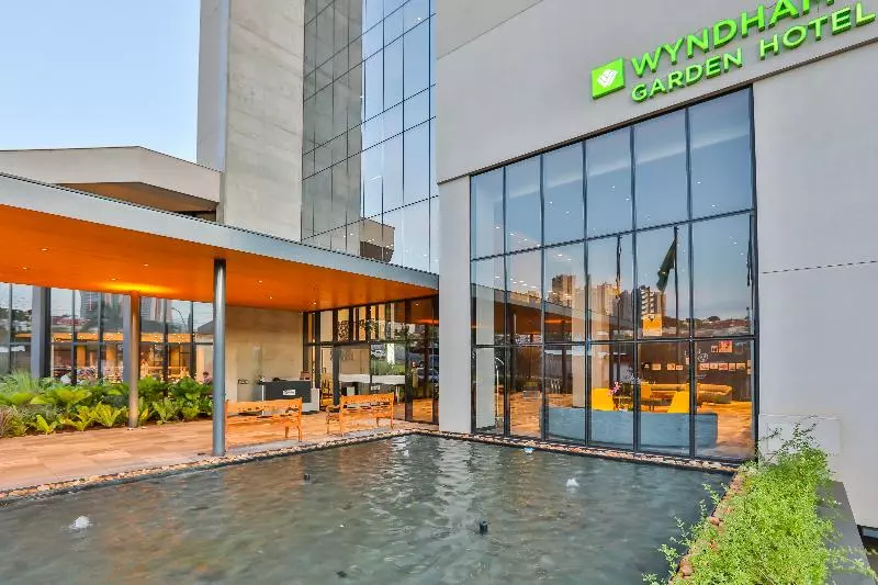 ホテル Wyndham Garden Ribeirao Preto Convention