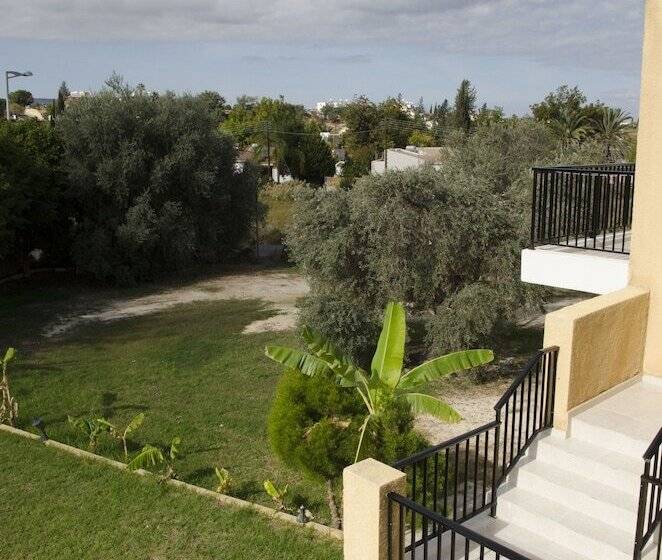 Kozis Hotel Apartments