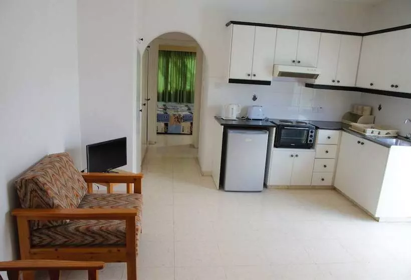 Kozis Hotel Apartments