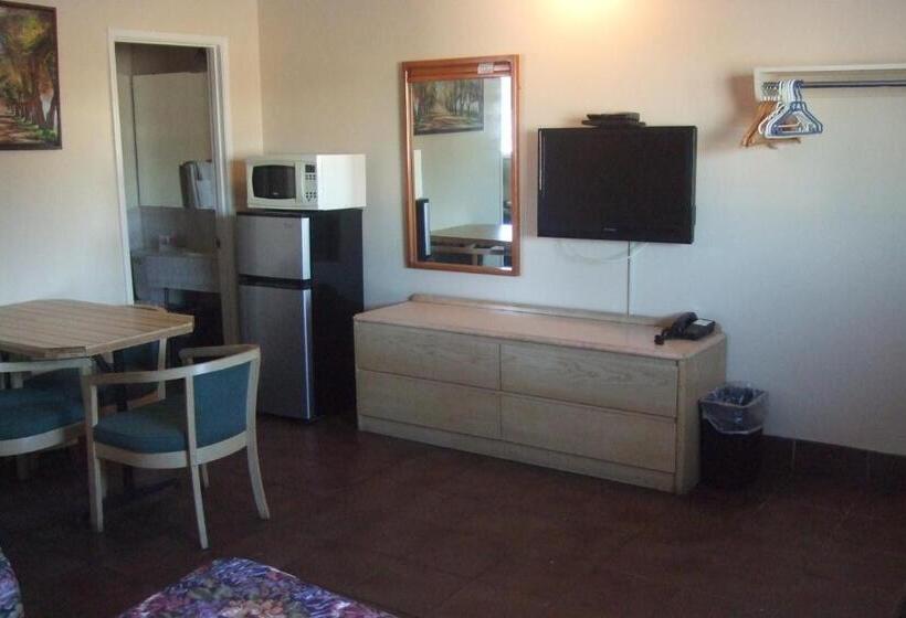 مُتل Trailside Inn