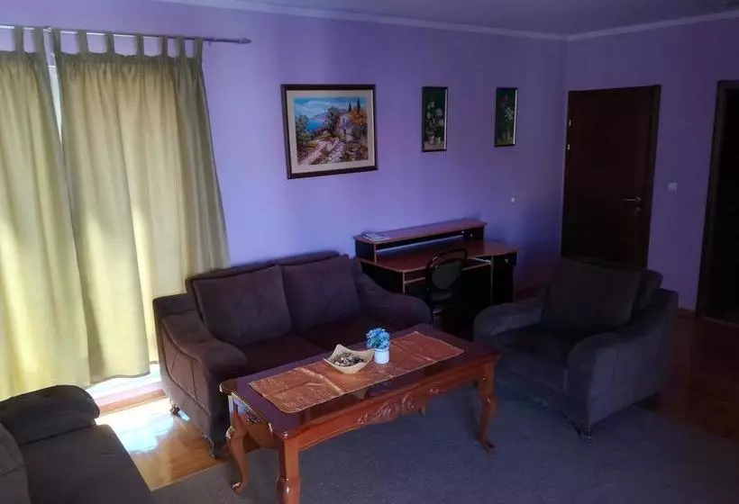 مُتل Villa Salvia