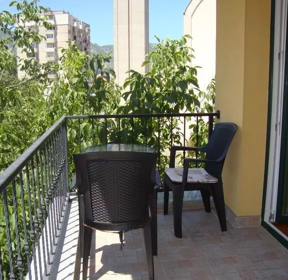مُتل Villa Salvia