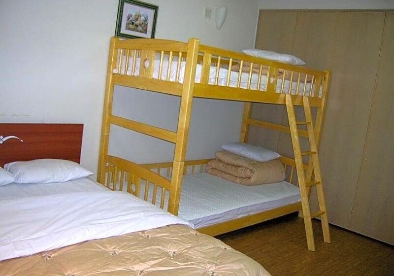 펜션 Airport Guesthouse