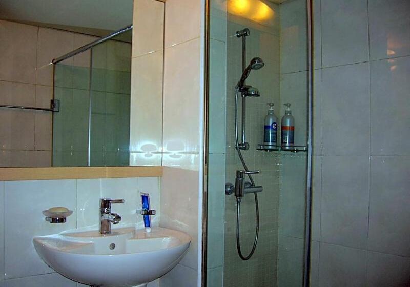 펜션 Airport Guesthouse