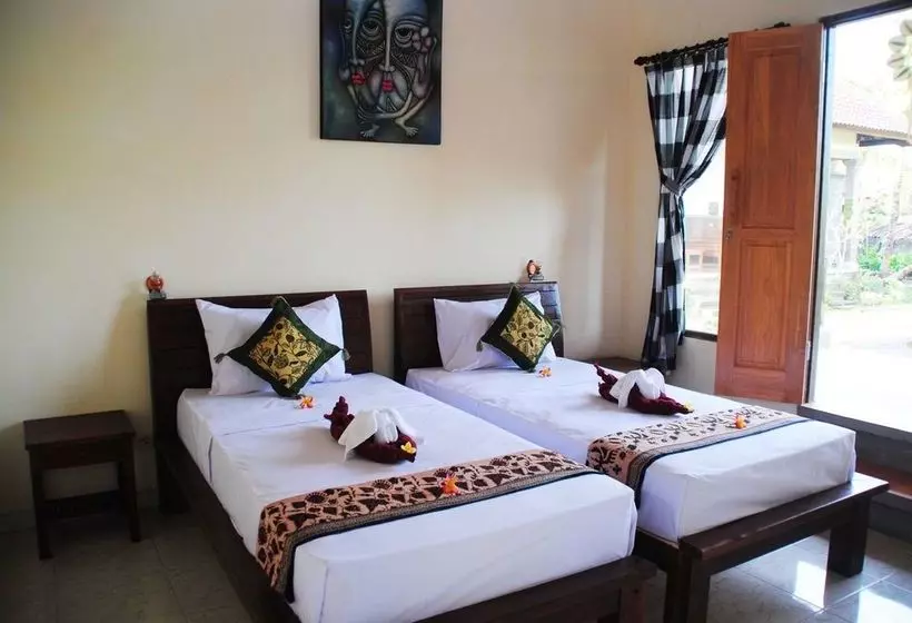 پانسیون Jassri Homestay