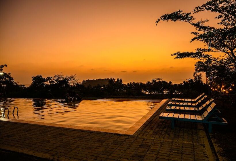 استراحتگاه Lover View Pool Bar & Bungalows