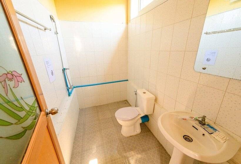 استراحتگاه Lover View Pool Bar & Bungalows