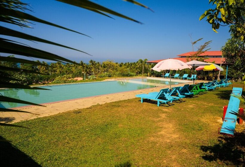 استراحتگاه Lover View Pool Bar & Bungalows