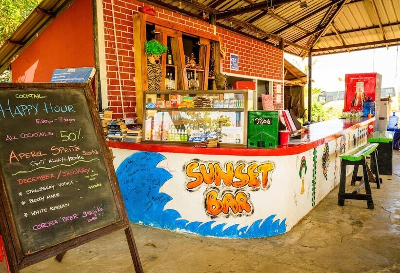 استراحتگاه Lover View Pool Bar & Bungalows