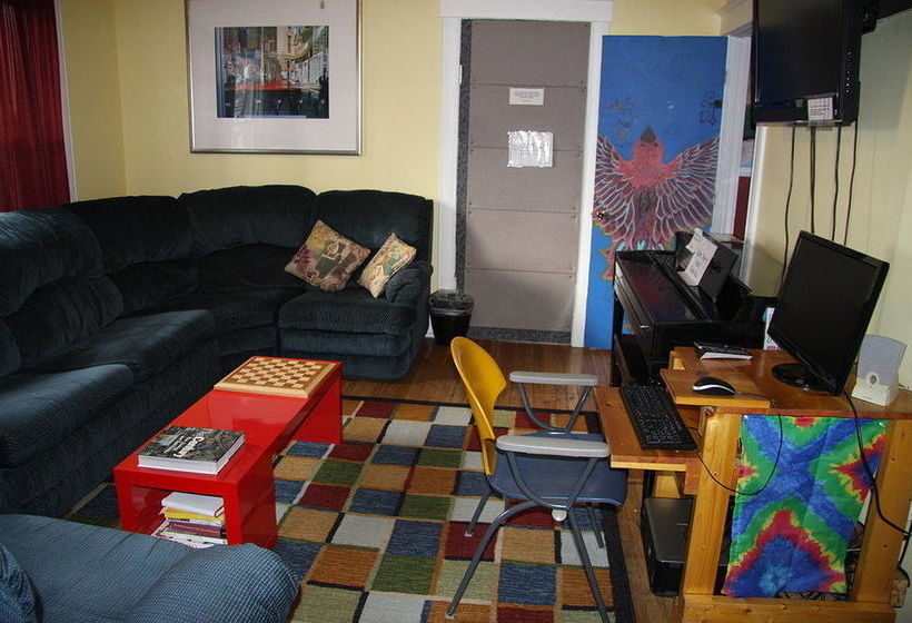 New Paltz Hostel